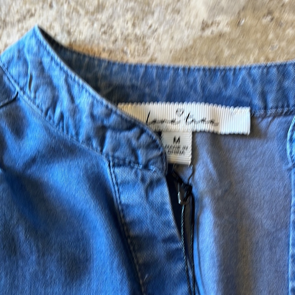 Love Tree Half Button-up Tencel Top - Picture 4 of 7